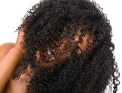 Natural Hair Care Tips to Get Healthy and Smooth Hair