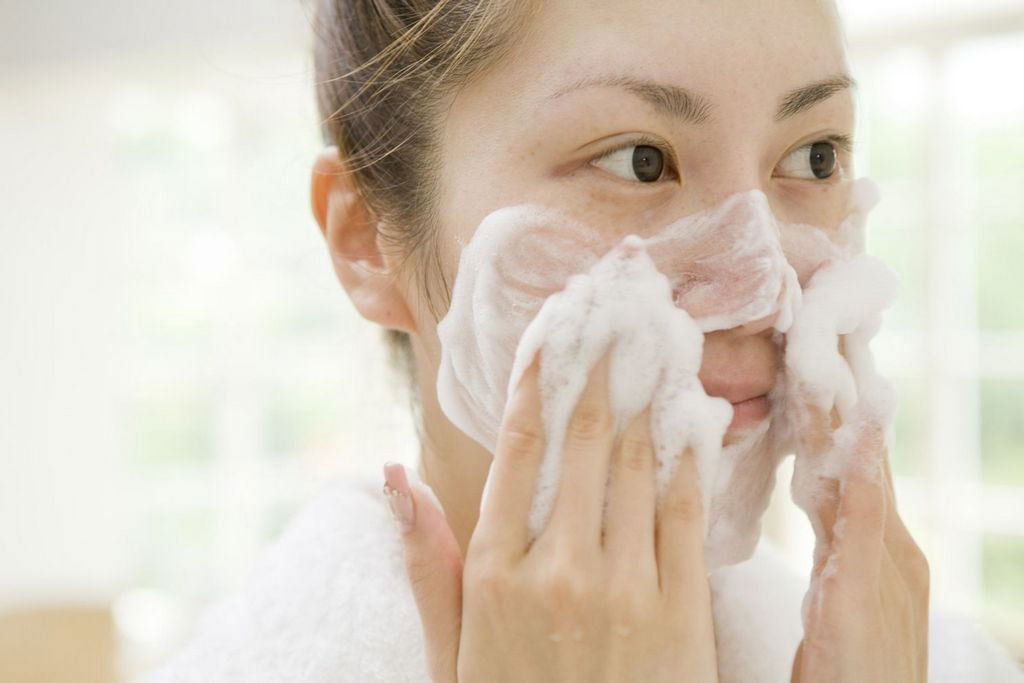 Itchy Acne On Face! How to Treat The Pesky Skin Inflammation?